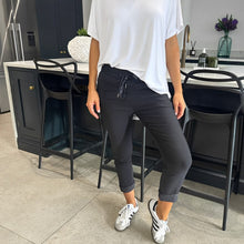 Load image into Gallery viewer, Ítalskar Magic Plain Buxur