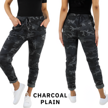 Load image into Gallery viewer, Ítalskar Plain Camo Buxur Bara til Stærð 2