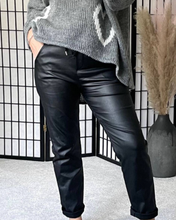 Load image into Gallery viewer, Ítalskar Wet Look Wax buxur