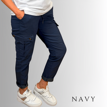 Load image into Gallery viewer, Ítalskar Magic Cargo Buxur