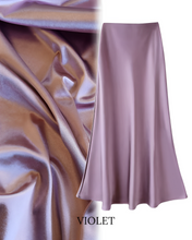 Load image into Gallery viewer, Monroe Satín Teygjupils Stærðir EU 36-46