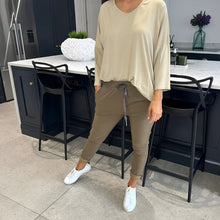 Load image into Gallery viewer, Ítalskar Magic Plain Buxur