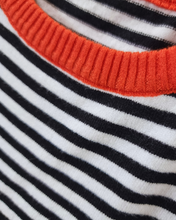 Load image into Gallery viewer, Skipper Peysa 6 Litir