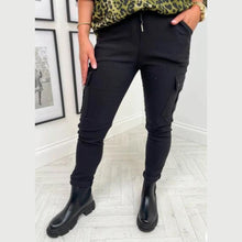 Load image into Gallery viewer, Ítalskar Magic Cargo Buxur