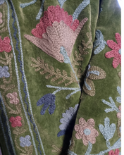 Load image into Gallery viewer, Meliana Velvet Jakki Moss