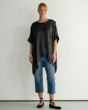 Load image into Gallery viewer, Allegra Cross Satin toppur
