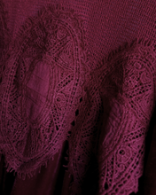 Load image into Gallery viewer, Naomi Velvet Toppur Wine