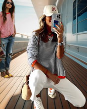 Load image into Gallery viewer, Skipper Peysa 6 Litir
