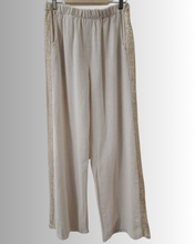 Load image into Gallery viewer, Farah Viscose/Hör Buxur 38-42
