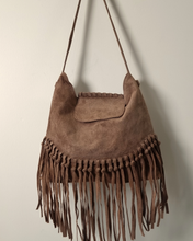 Load image into Gallery viewer, Harley Ítölsk Rúskinnstaska Mocha
