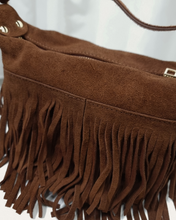 Load image into Gallery viewer, Tanis Ítölsk Rúskinnstaska Cognac
