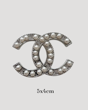 Load image into Gallery viewer, CC Næla Letter Pearl
