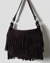 Load image into Gallery viewer, Tanis Ítölsk Rúskinnstaska Chocolate
