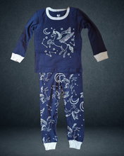 Load image into Gallery viewer, Glow Náttföt Einhyrningur
