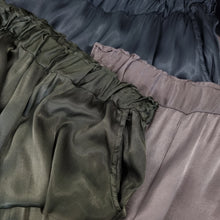 Load image into Gallery viewer, Alix Satin/Viscose Buxur

