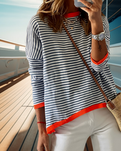 Load image into Gallery viewer, Skipper Peysa 6 Litir
