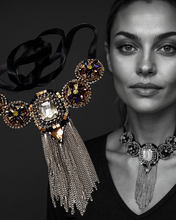 Load image into Gallery viewer, Nubia Handgert Hálsmen
