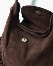 Load image into Gallery viewer, Harley Ítölsk Rúskinnstaska Chocolate
