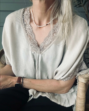 Load image into Gallery viewer, Liza Viscose Toppur 6 Litir Ein Stærð EU 38-48
