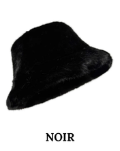 Load image into Gallery viewer, Faux Fur Bucket Hattur

