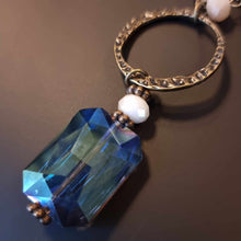 Load image into Gallery viewer, Lunas Blue Hálsmen
