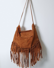 Load image into Gallery viewer, Harley Ítölsk Rúskinnstaska Cognac
