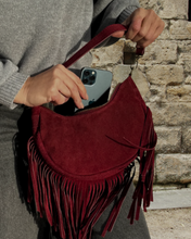 Load image into Gallery viewer, Revi Ítölsk Rúskinnstaska 2 Litir
