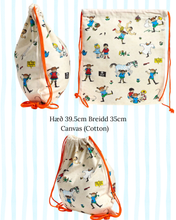 Load image into Gallery viewer, Lína Langsokkur Canvas Sundpoki
