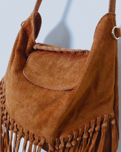 Load image into Gallery viewer, Harley Ítölsk Rúskinnstaska Cognac
