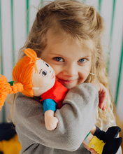 Load image into Gallery viewer, Lína Langsokkur Tuskubrúða 30cm
