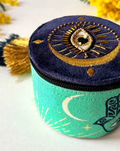 Load image into Gallery viewer, Nazar Skartgripabox
