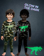 Load image into Gallery viewer, Glow Náttföt Dino
