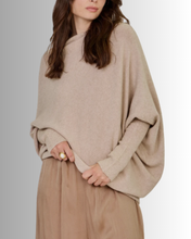 Load image into Gallery viewer, Grace Peysa Oatmeal
