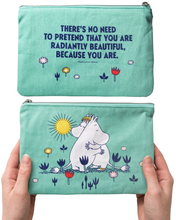 Load image into Gallery viewer, Moomin Snyrtitaska
