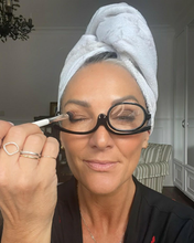 Load image into Gallery viewer, Make up gleraugu Sending Væntanleg í Mars
