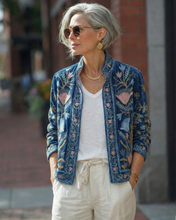 Load image into Gallery viewer, Meliana Velvet Jakki Blue
