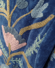 Load image into Gallery viewer, Meliana Velvet Jakki Blue
