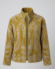 Load image into Gallery viewer, Arvin Velvet Jakki Olive
