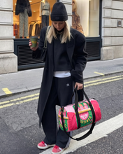 Load image into Gallery viewer, Taska Pink Sardin
