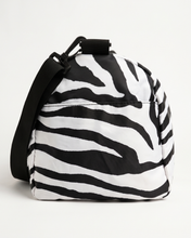 Load image into Gallery viewer, Taska Zebra
