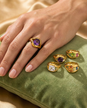 Load image into Gallery viewer, Kako Mati Hringir
