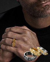 Load image into Gallery viewer, Drekinn Snúningshringur
