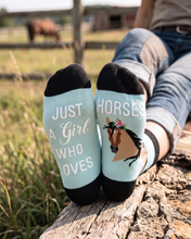 Load image into Gallery viewer, Loves Horses Sokkar  Stærð 38-41
