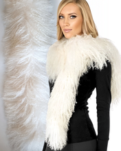 Load image into Gallery viewer, Ekta Lambaskinn
