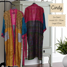 Load image into Gallery viewer, Silk Saree Kimono &quot;Vintage&quot;
