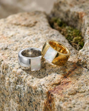 Load image into Gallery viewer, Abalone Hringur
