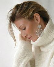 Load image into Gallery viewer, Indira Eyrnalokkar
