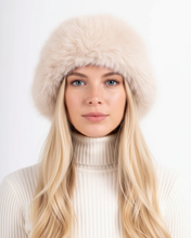 Load image into Gallery viewer, Big Fur Bucket Hattur
