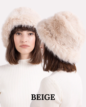 Load image into Gallery viewer, Big Fur Bucket Hattur

