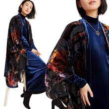Load image into Gallery viewer, Flauelis Kimono Stuttur
